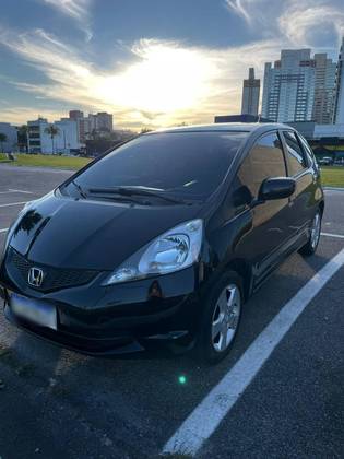 HONDA FIT 1.4 LX 16V FLEX 4P MANUAL HONDA FIT 1.4 LX 16V FLEX 4P MANUAL